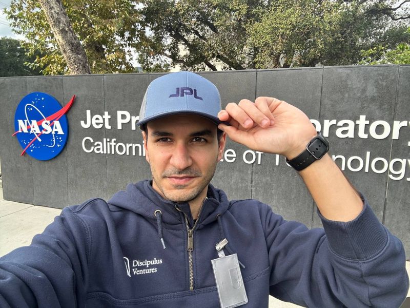 Ali Alqaraghuli, founder of Next Level Systems